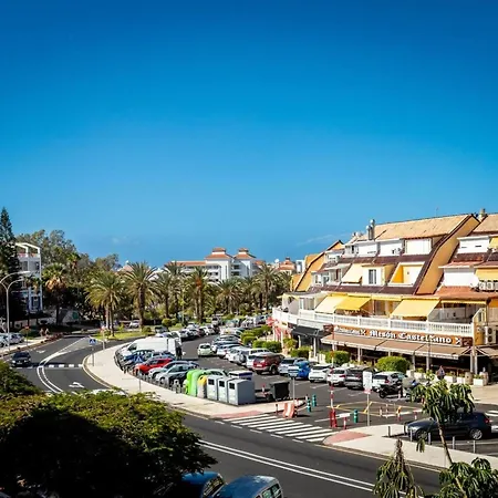 Charming With An Excellent Location Апартаменты