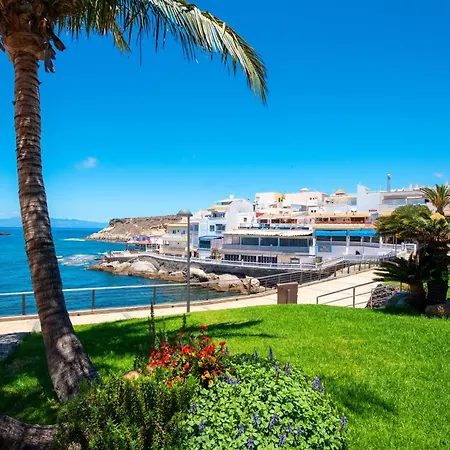Апартаменты Charming With An Excellent Location Арона